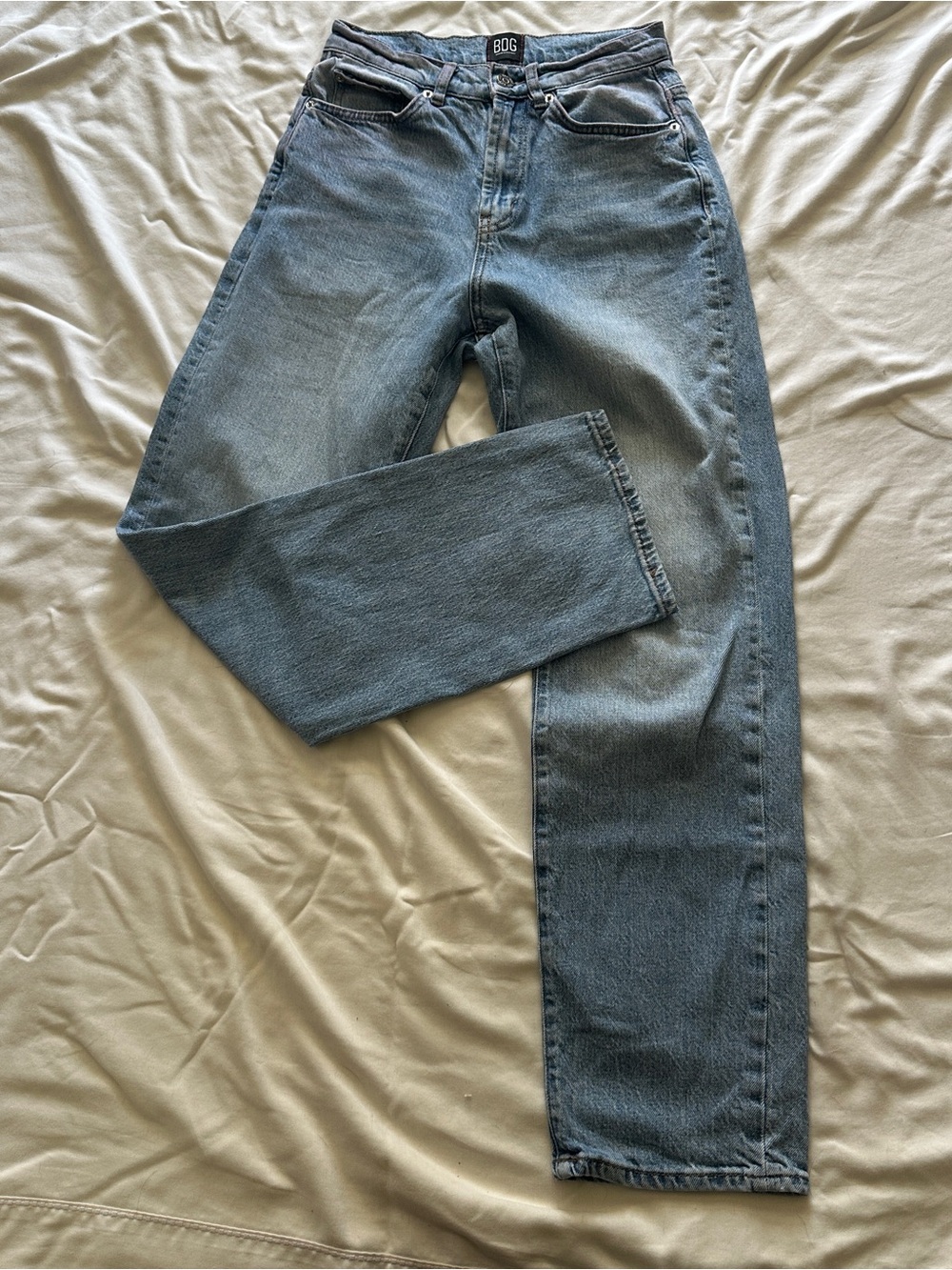 BDG Women’s Light Blue Straight-Leg Jeans